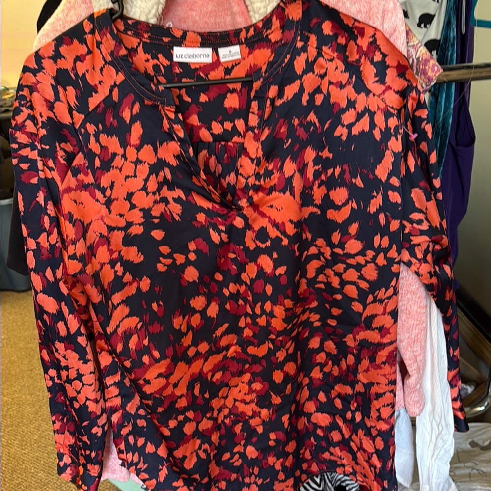 Liz Claiborne Women's Black and Red Top